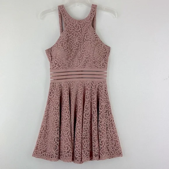 HOMECOMING City Studio Lace Fit Flare Rose Dress - Picture 2 of 8